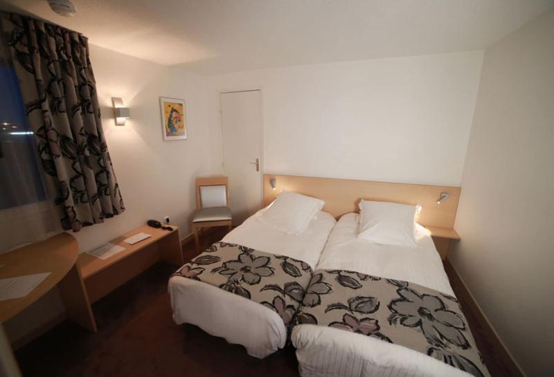 Le Konine - Hotel & Bar & Restaurant Montceau-les-Mines Zewnętrze zdjęcie