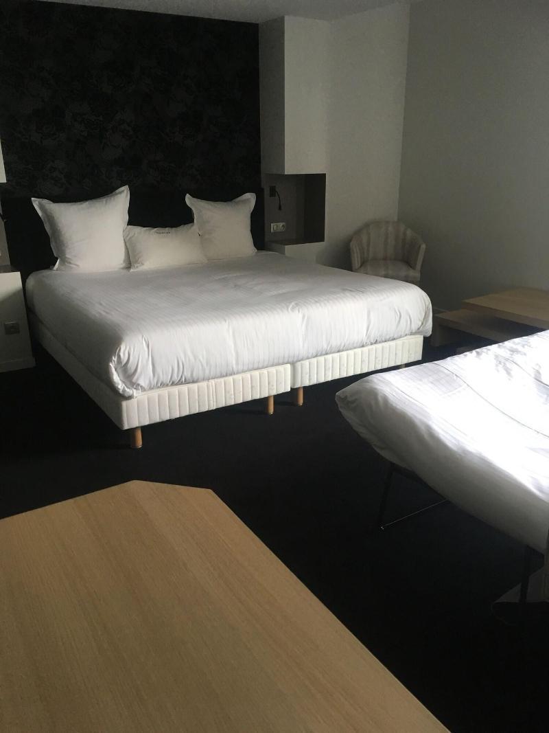 Le Konine - Hotel & Bar & Restaurant Montceau-les-Mines Zewnętrze zdjęcie