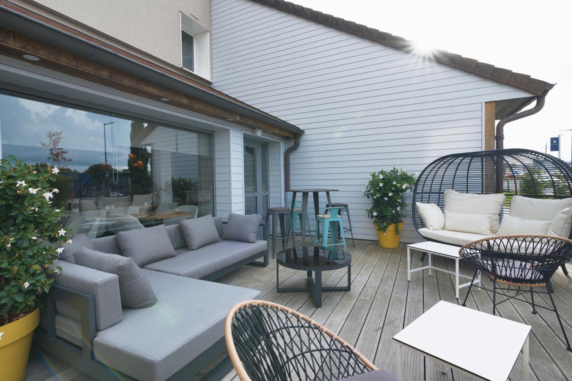 Le Konine - Hotel & Bar & Restaurant Montceau-les-Mines Zewnętrze zdjęcie