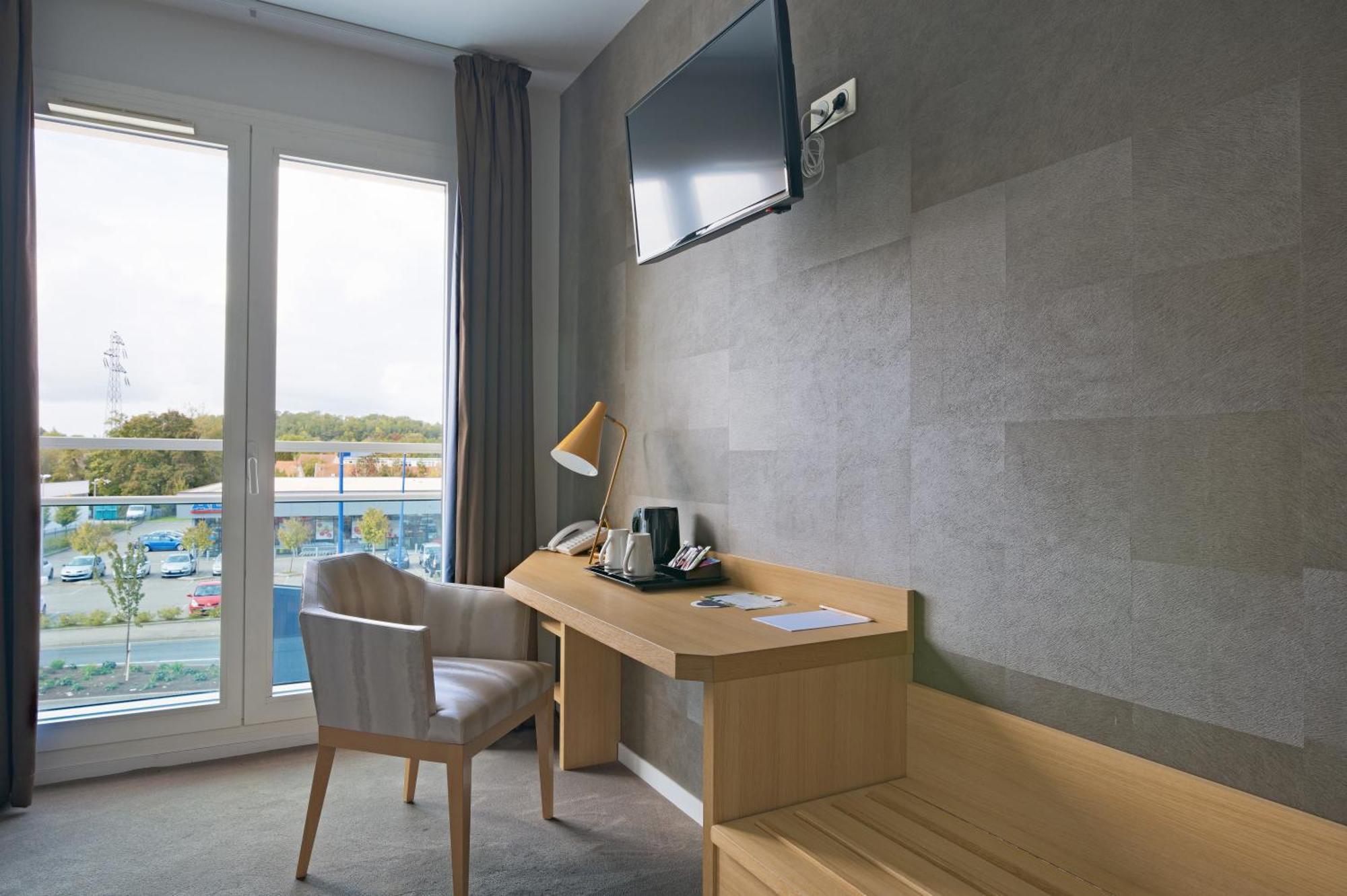 Le Konine - Hotel & Bar & Restaurant Montceau-les-Mines Zewnętrze zdjęcie